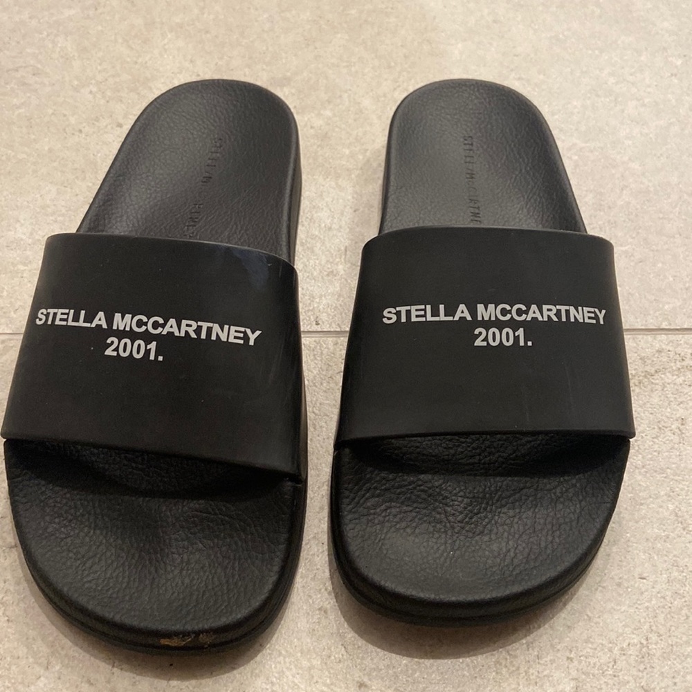 Size 37 Stella McCartney slides